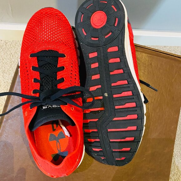 Under Armour  HOVR Sonic Red and Black Bluetooth knit Athletic Shoes - Picture 4 of 5